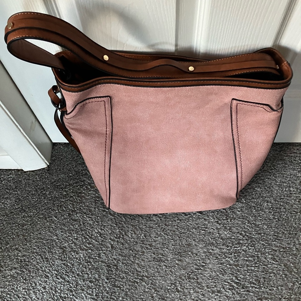 Elegant Pink Leather Women's Tote Bag